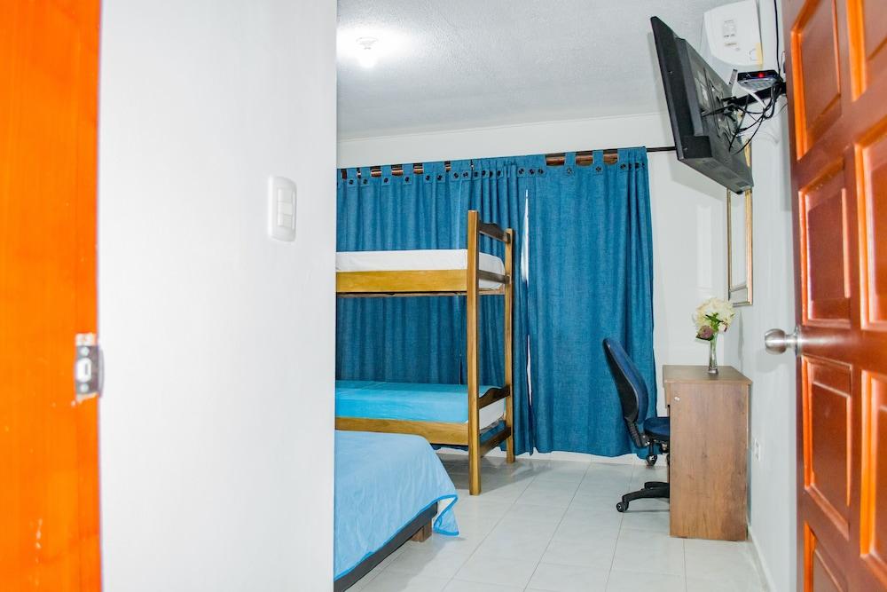 Hostal Ocean View Cartagène Extérieur photo
